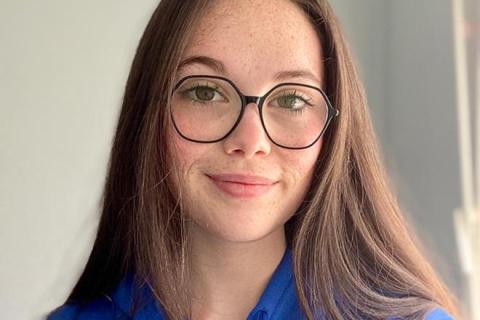 Héloïse, étudiante